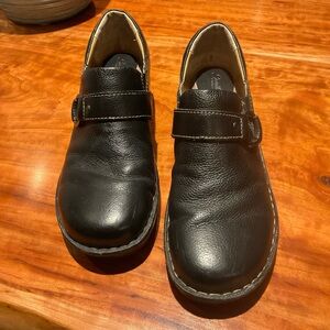 Cabela's Black Leather Loafers